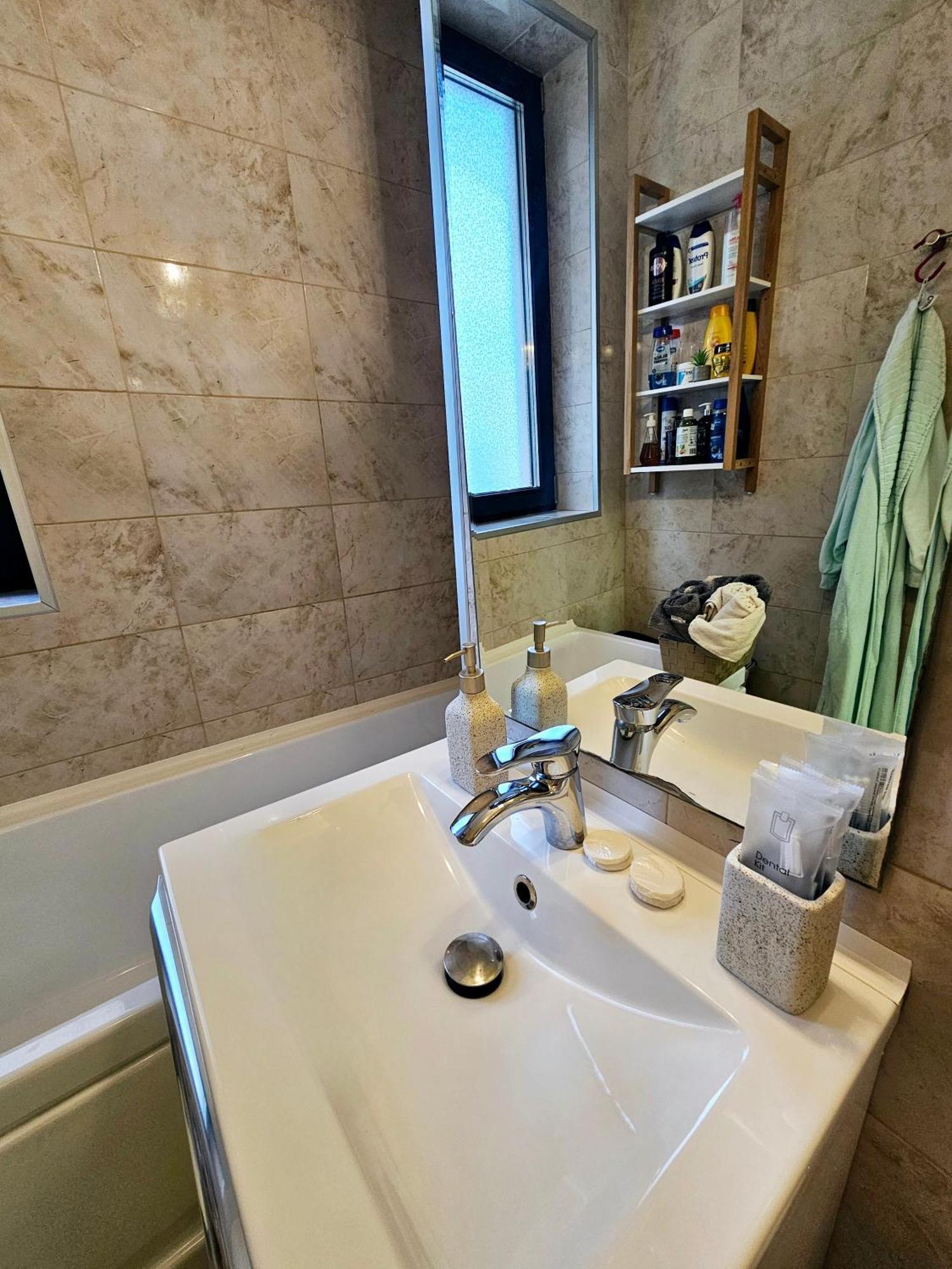 Andrew'S Apartment Central מאמאיה מראה חיצוני תמונה
